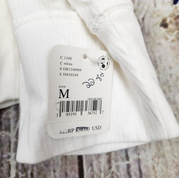 Free People Blake Baby Tee White Size Medium NWT - Picture 5 of 9